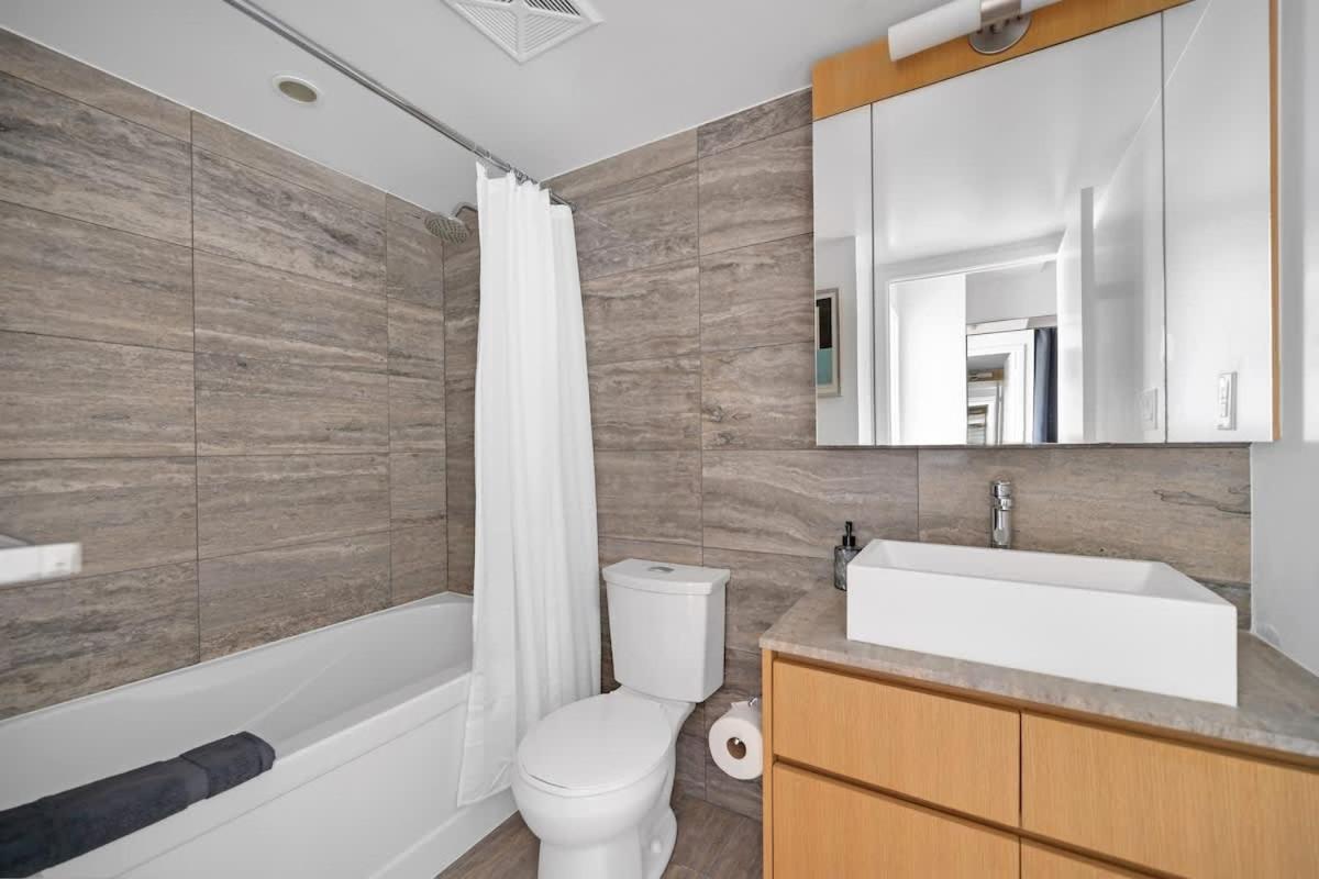 Spacious 5Br Haven Near To Top Attractions Toronto Exterior foto